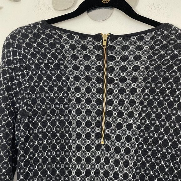 Cynthia Rowley Woman's Sz S Gray and Black Geometric Print Sweater Dress Winter - Picture 5 of 7